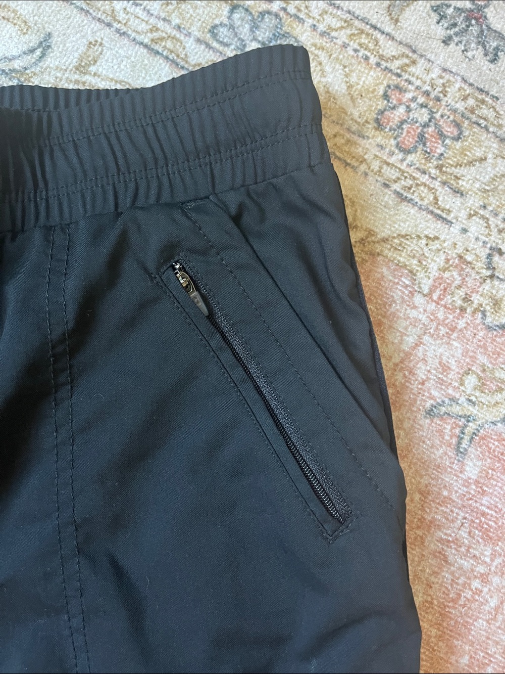 healing hands Black Straight-Leg Utility Scrub Pants with Zip Pocket - Picture 4 of 6